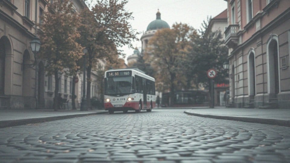 Jak dojechać do Zamku Królewskiego w Warszawie? Praktyczny przewodnik