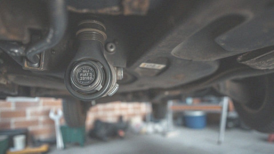 Jaki olej do Punto 1.2 benzyna? Wybór i zalecenia dotyczące oleju